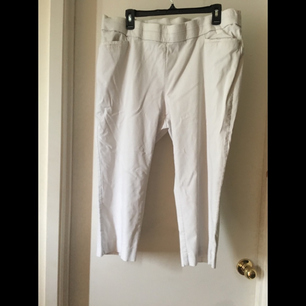 White capris
